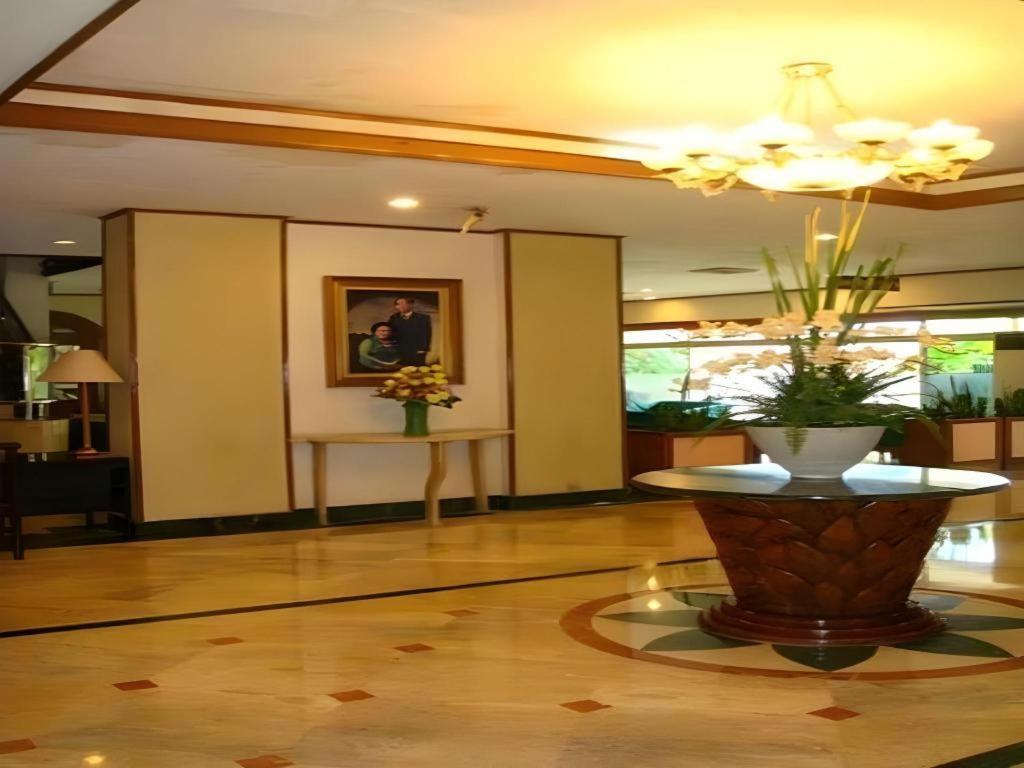 Sahid Kawanua Hotel